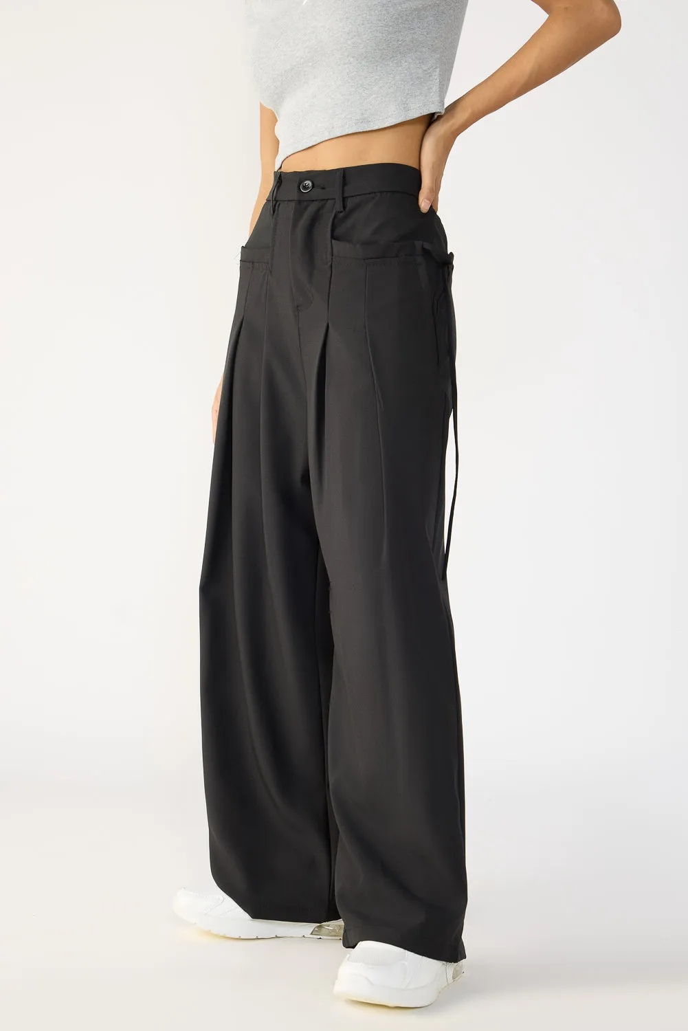 Black Wide Flat Pocket Korean Pants