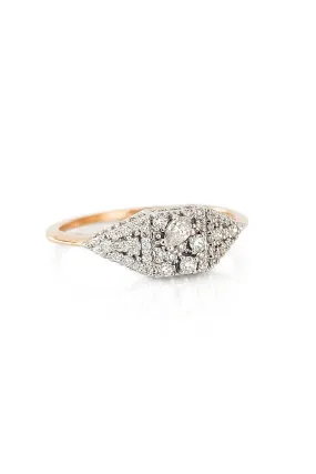 Signet diamonds ring